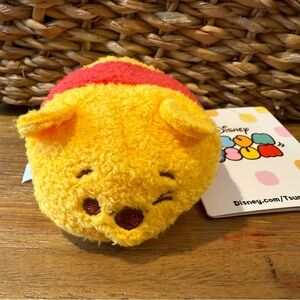Disney Tsum Tsum Winnie the Pooh Mini Plush NWT